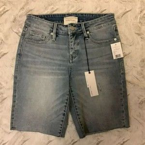 NWT Habitual distressed denim shorts size 27